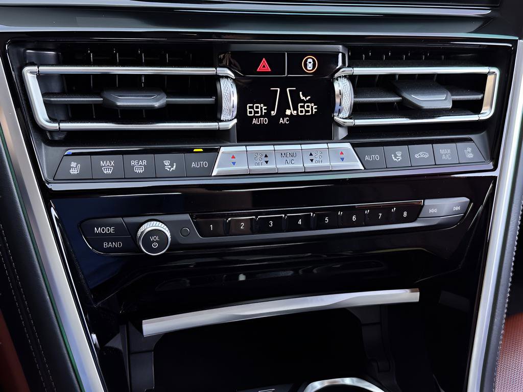 Used 2022 BMW 840i Coupe w/ Driving Assistance Package image 14