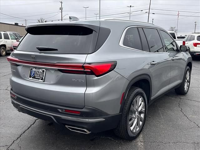 Used 2026 Buick Enclave Preferred w/ Power Package image 11