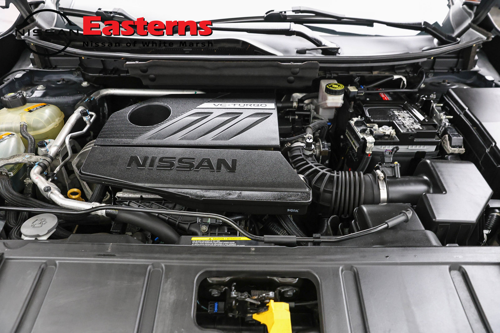 Used 2023 Nissan Rogue S AWD/4WD image 7