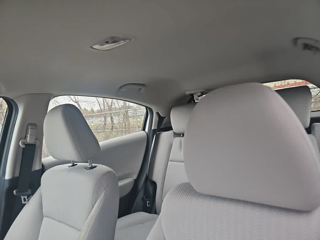 Used 2016 Honda HR-V LX image 6