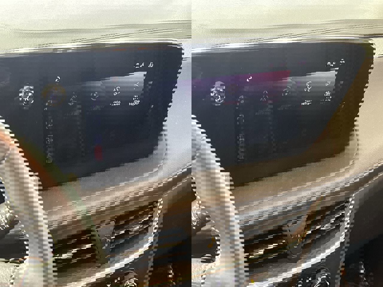 Used 2025 Buick Encore GX Preferred FWD image 16