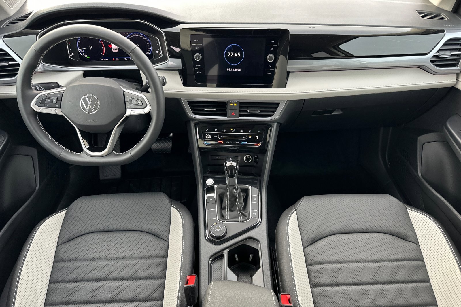 New 2026 Volkswagen Taos SEL image 13