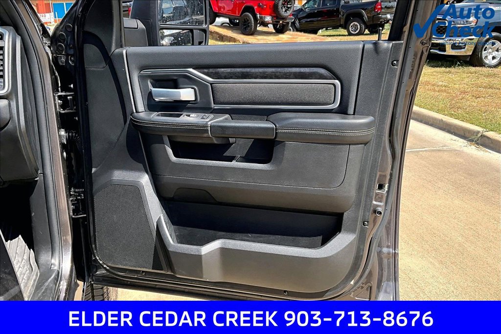 Used 2024 RAM 3500 Big Horn w/ Sport Appearance Package AWD/4WD image 26