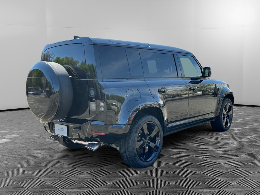 New 2026 Land Rover Defender 110 V8 AWD/4WD image 5