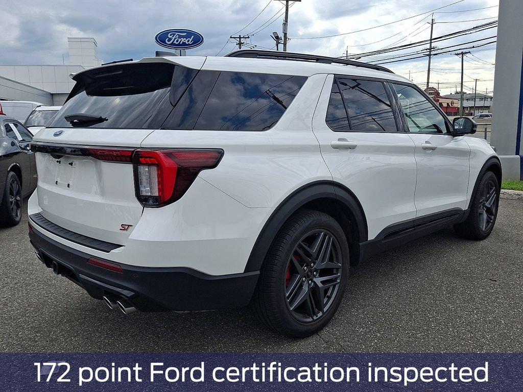 Used 2025 Ford Explorer ST AWD/4WD image 4
