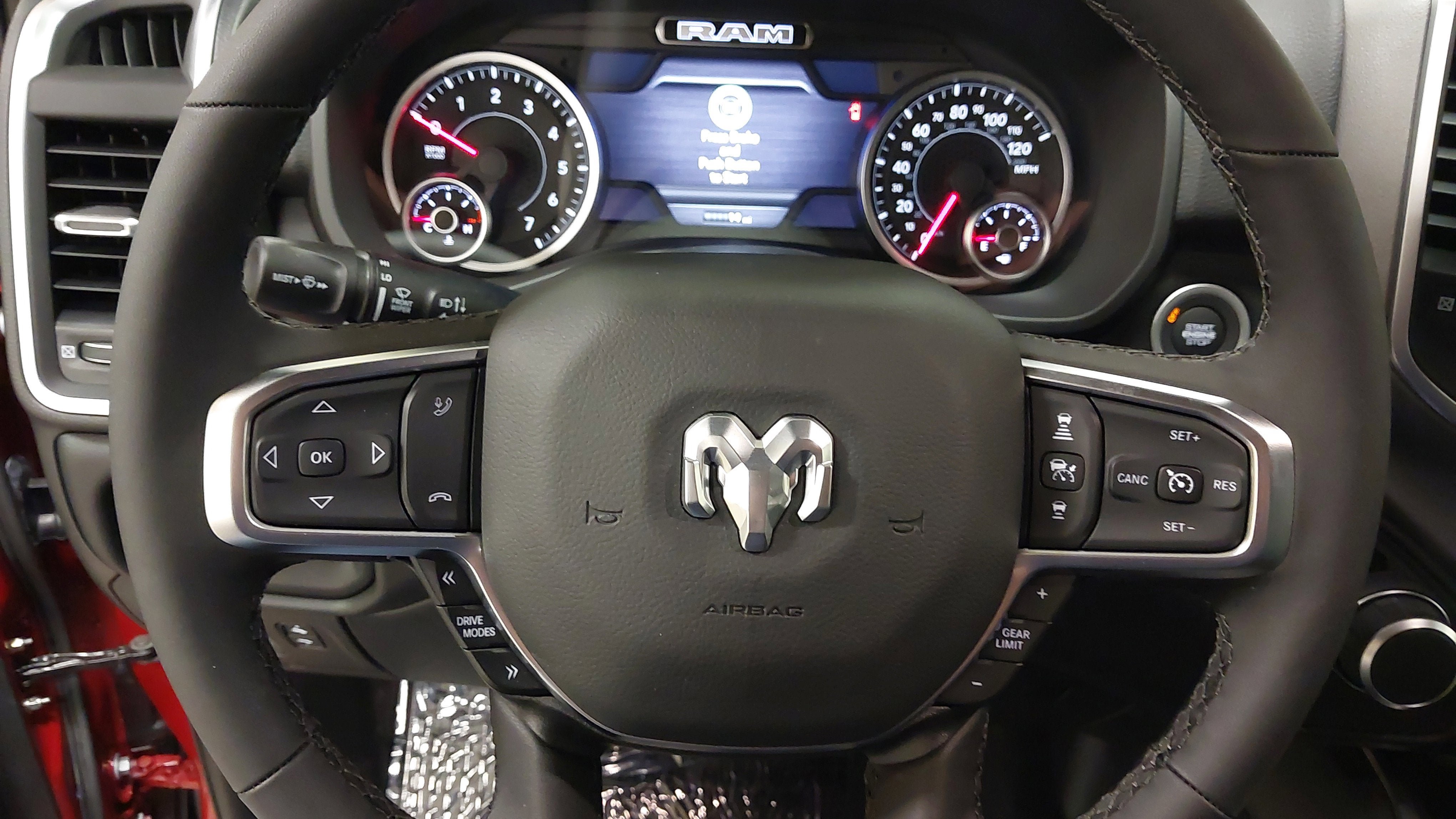 New 2026 RAM 1500 Big Horn AWD/4WD image 34