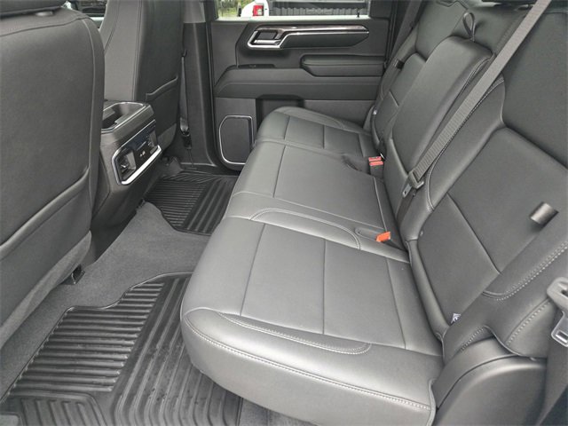 Used 2024 Chevrolet Silverado 2500 LTZ w/ LTZ Convenience Package image 14