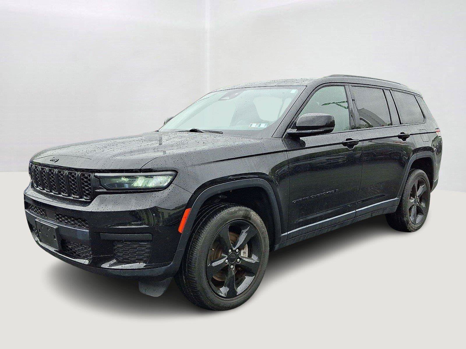 Used 2023 Jeep Grand Cherokee L Altitude AWD/4WD image 3