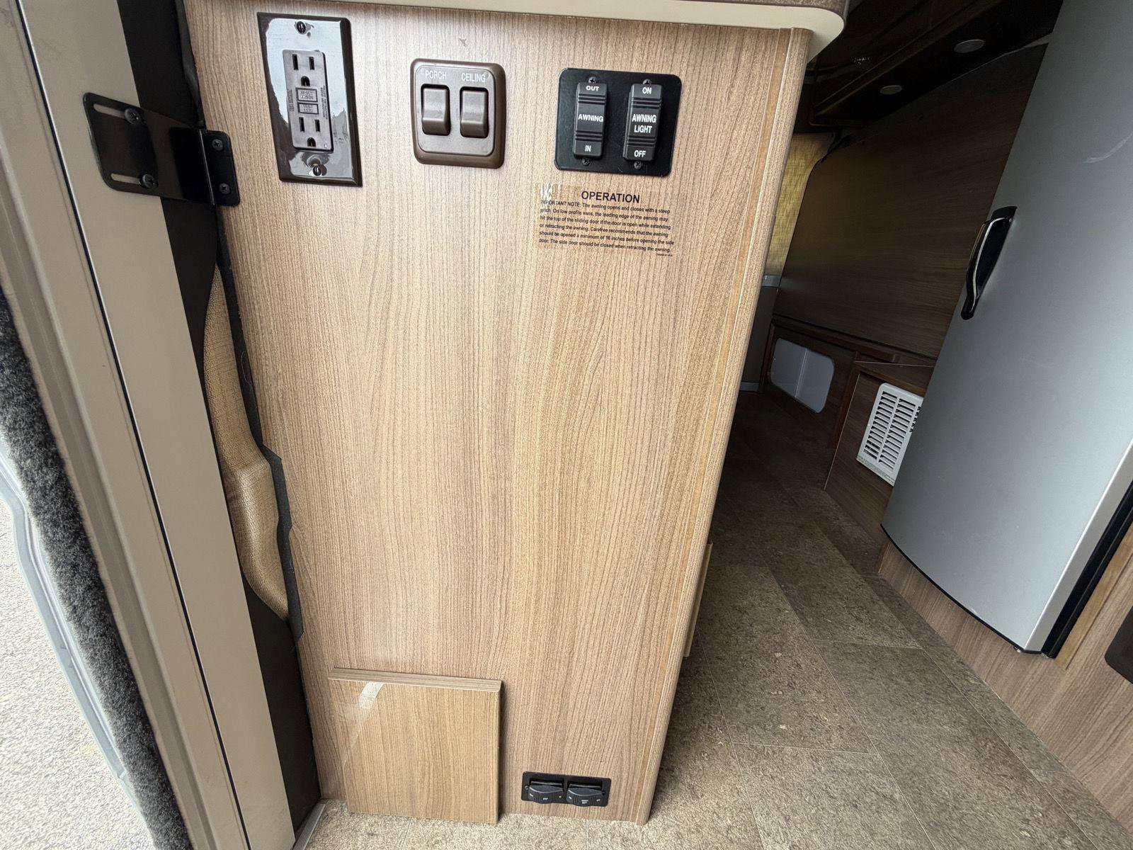 Used 2014 RAM ProMaster 3500 FWD image 23