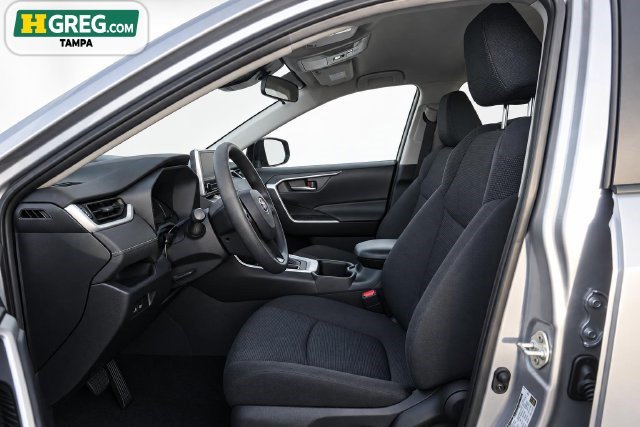 Used 2024 Toyota RAV4 LE FWD image 10