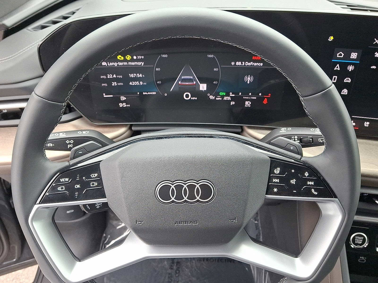 Used 2025 Audi Q5 Premium Plus w/ Premium Plus image 16