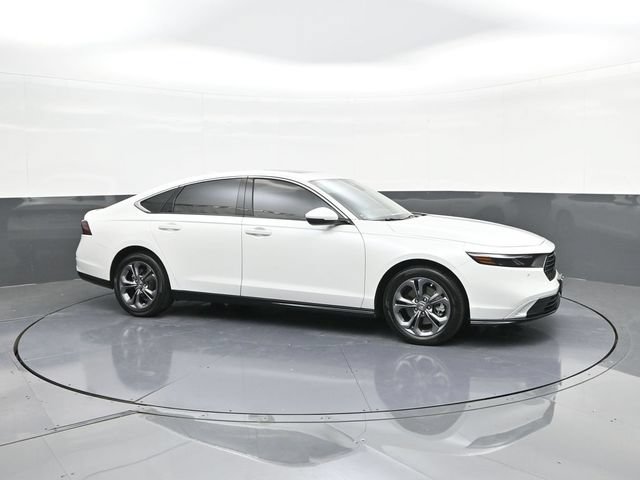 Certified 2024 Honda Accord EX-L image 17