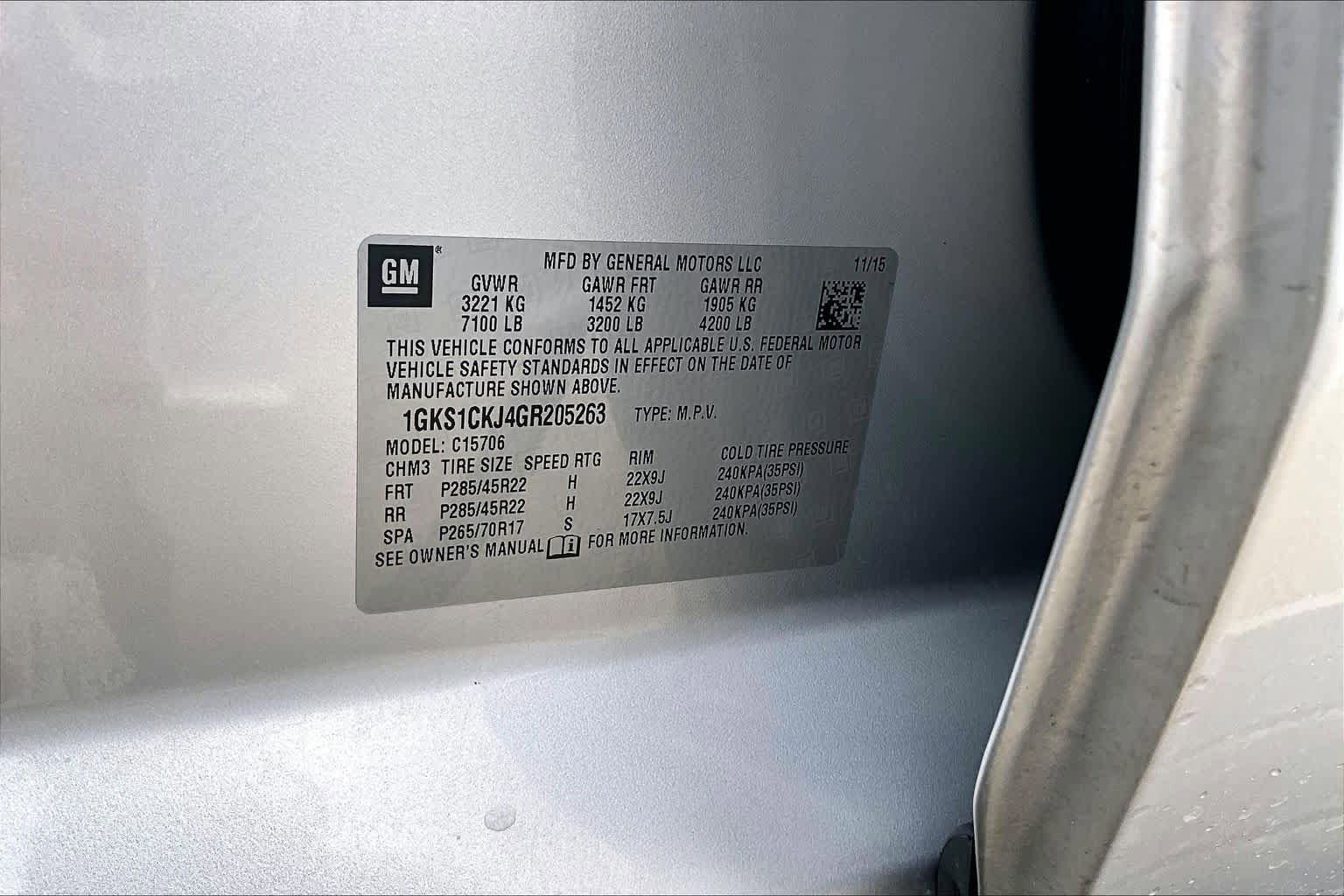 Used 2016 GMC Yukon Denali w/ Open Road Package RWD image 29