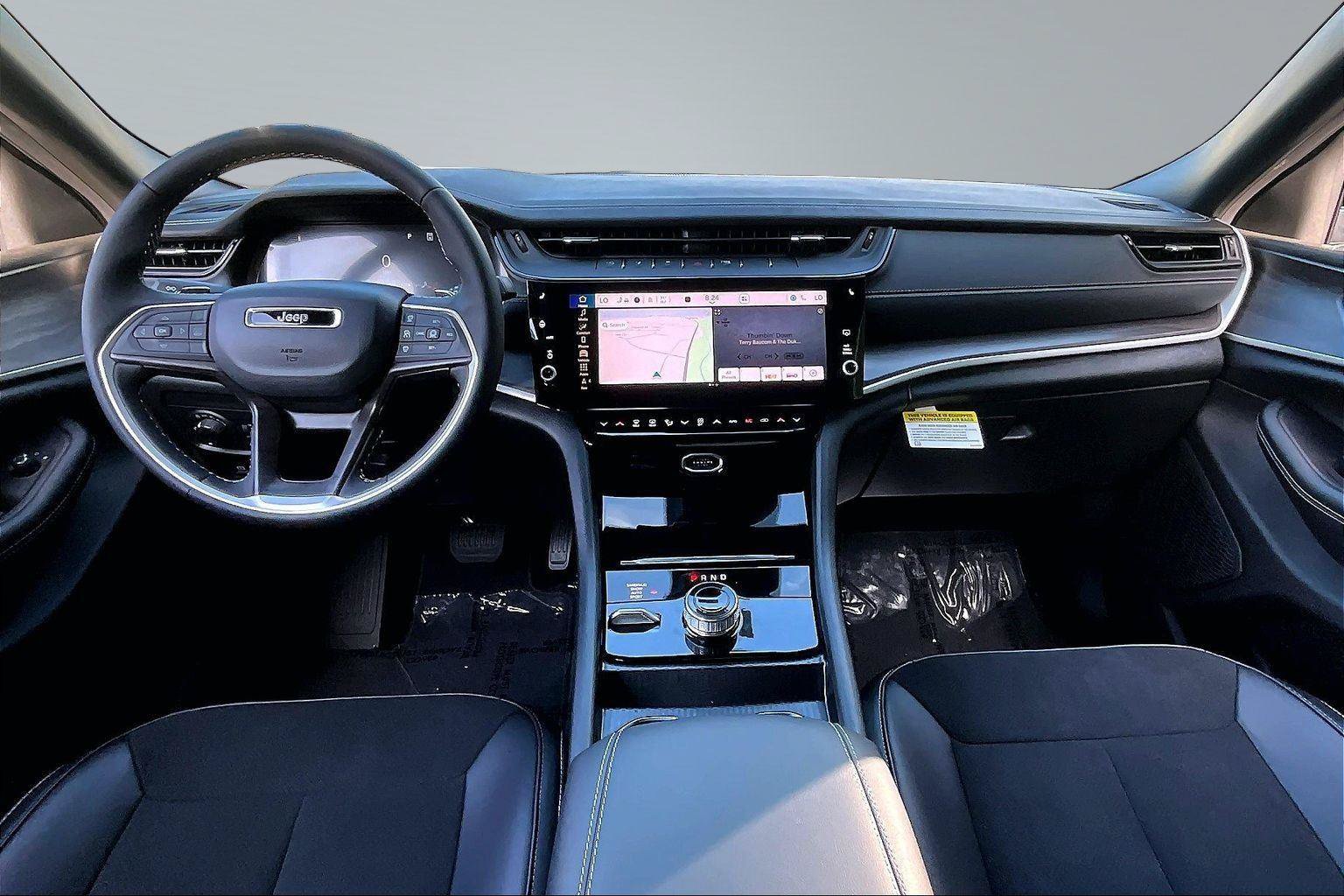 New 2026 Jeep Grand Cherokee Altitude AWD/4WD image 6
