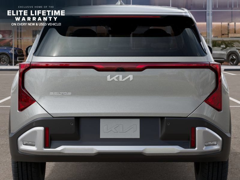 New 2027 Kia Seltos LX FWD image 14
