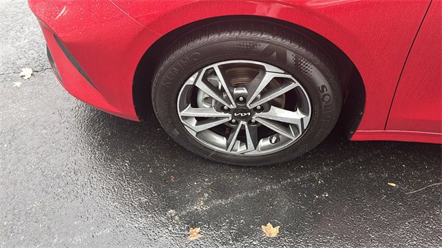 Used 2024 Kia Forte LXS image 35