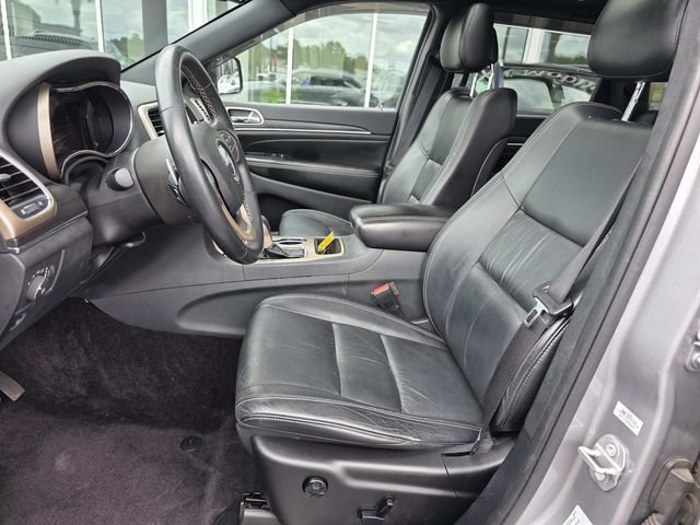 Used 2016 Jeep Grand Cherokee Limited RWD image 12