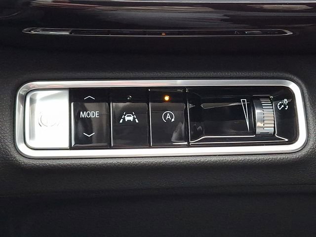 Certified 2025 Buick Envision Preferred image 26