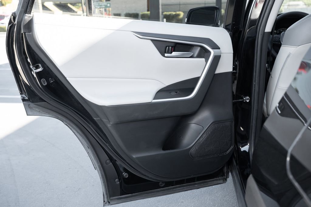 Used 2023 Toyota RAV4 XLE Premium AWD/4WD image 36