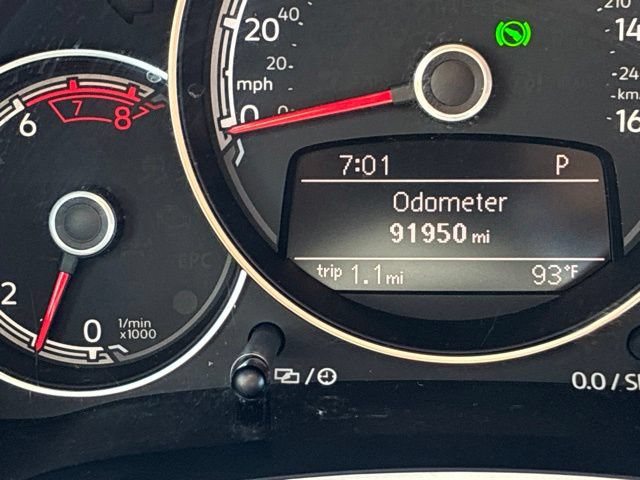 Used 2017 Volkswagen Beetle #PinkBeetle FWD image 24