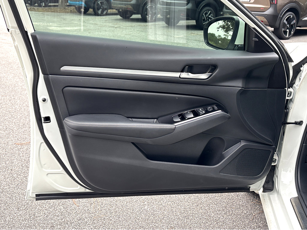 Used 2024 Nissan Altima 2.5 SL image 26