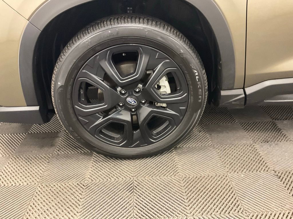 Used 2023 Subaru Ascent Onyx Edition image 14