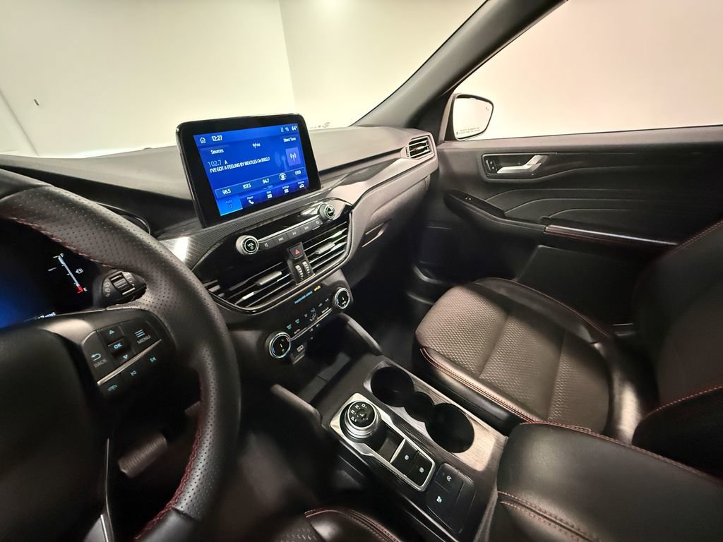 Used 2025 Ford Escape ST-Line AWD/4WD image 80