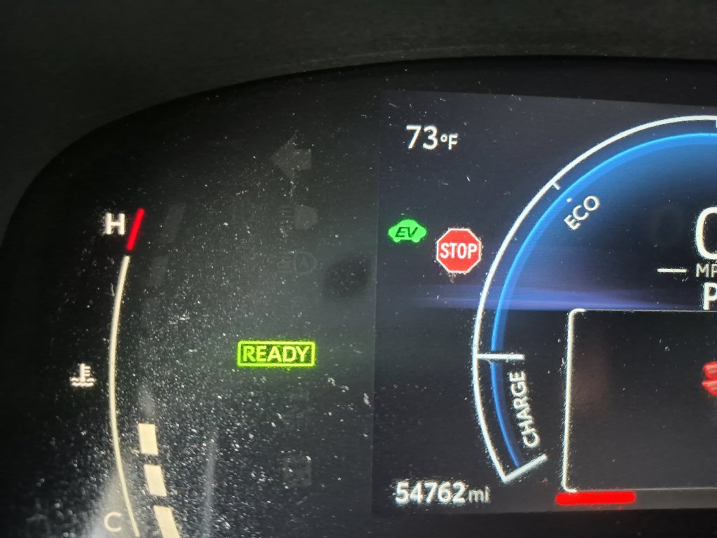 Used 2025 Toyota Camry SE FWD image 16