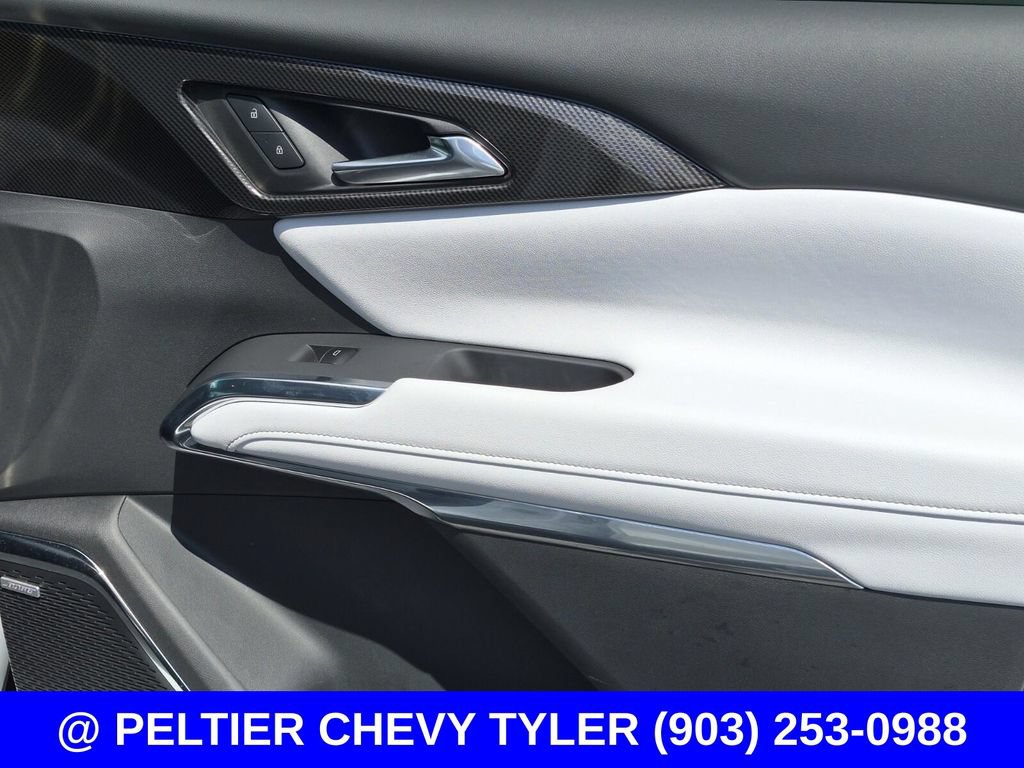Used 2025 Chevrolet Traverse High Country FWD image 15