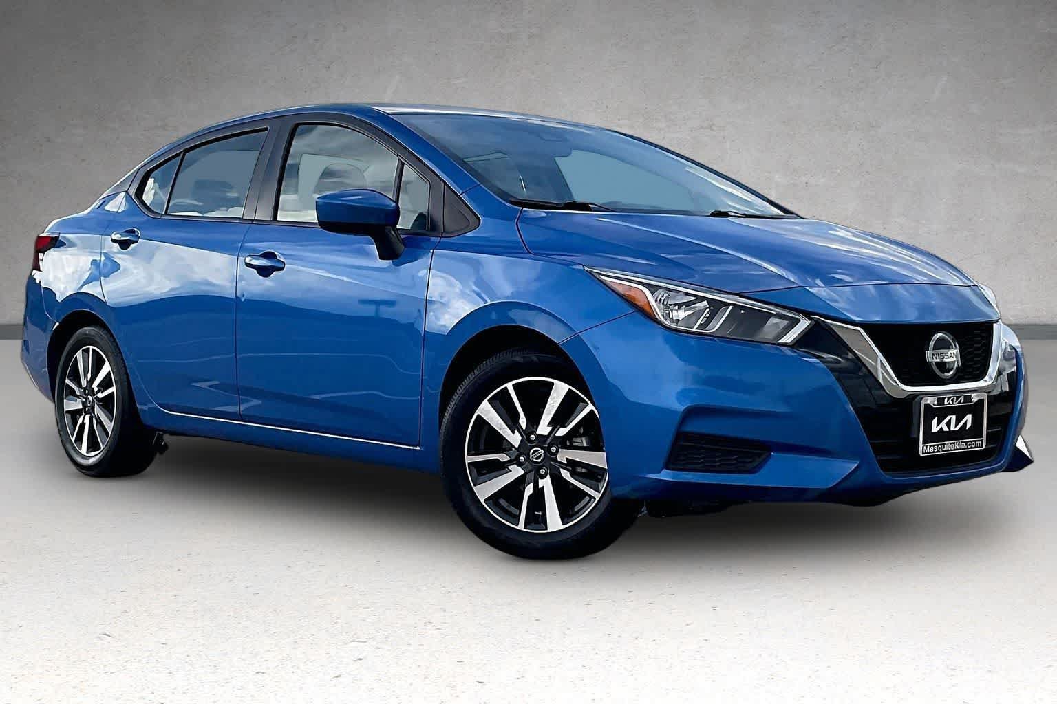 Used 2022 Nissan Versa SV FWD image 20
