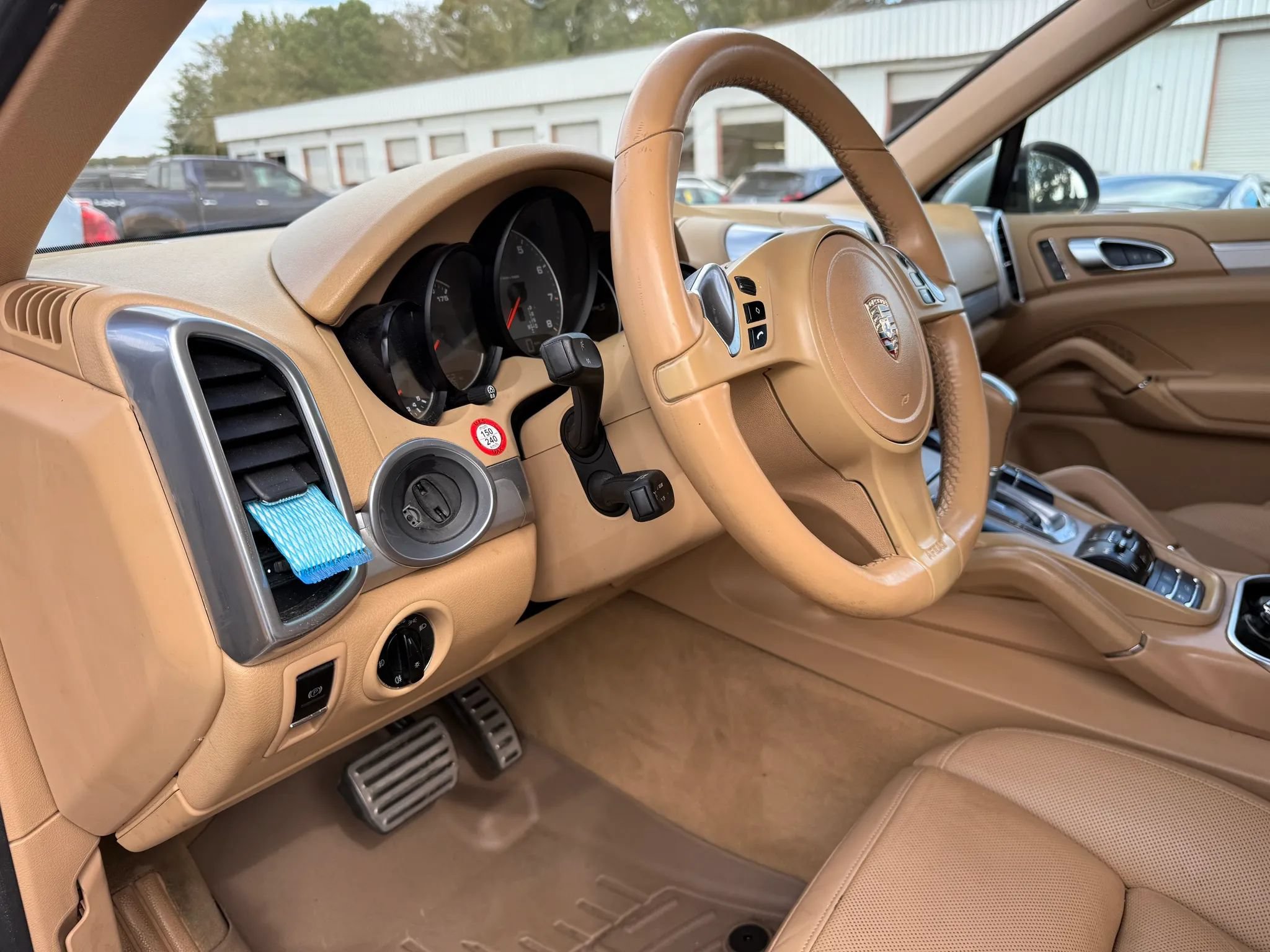 Used 2013 Porsche Cayenne S AWD/4WD image 17