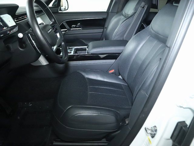 Certified 2023 Land Rover Range Rover Autobiography AWD/4WD image 17