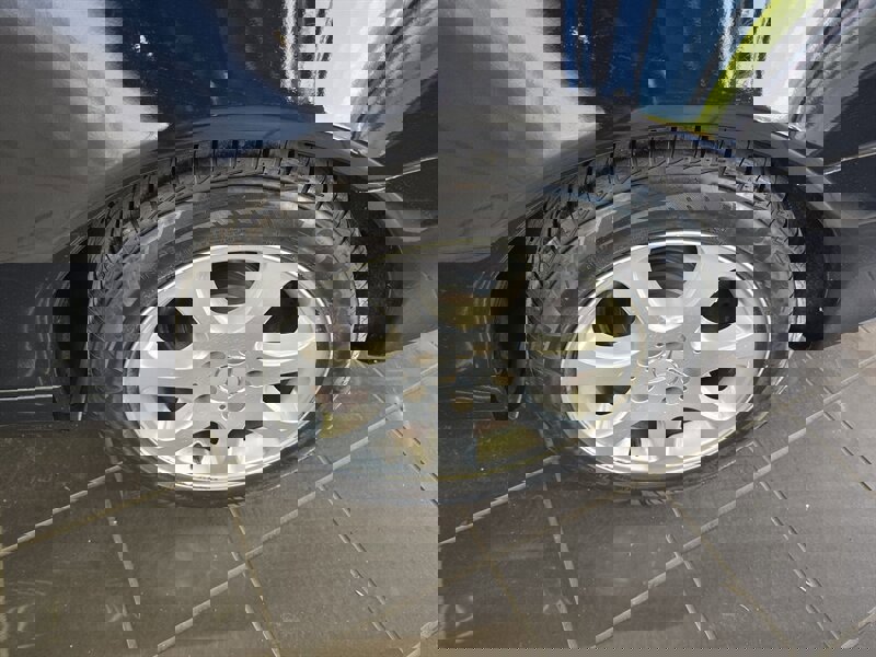 Used 2004 Mercedes-Benz CLK 320 Cabriolet image 23