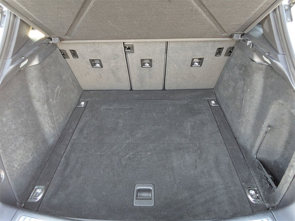 Used 2021 Porsche Macan S image 6