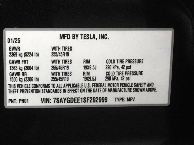 Used 2025 Tesla Model Y AWD image 65
