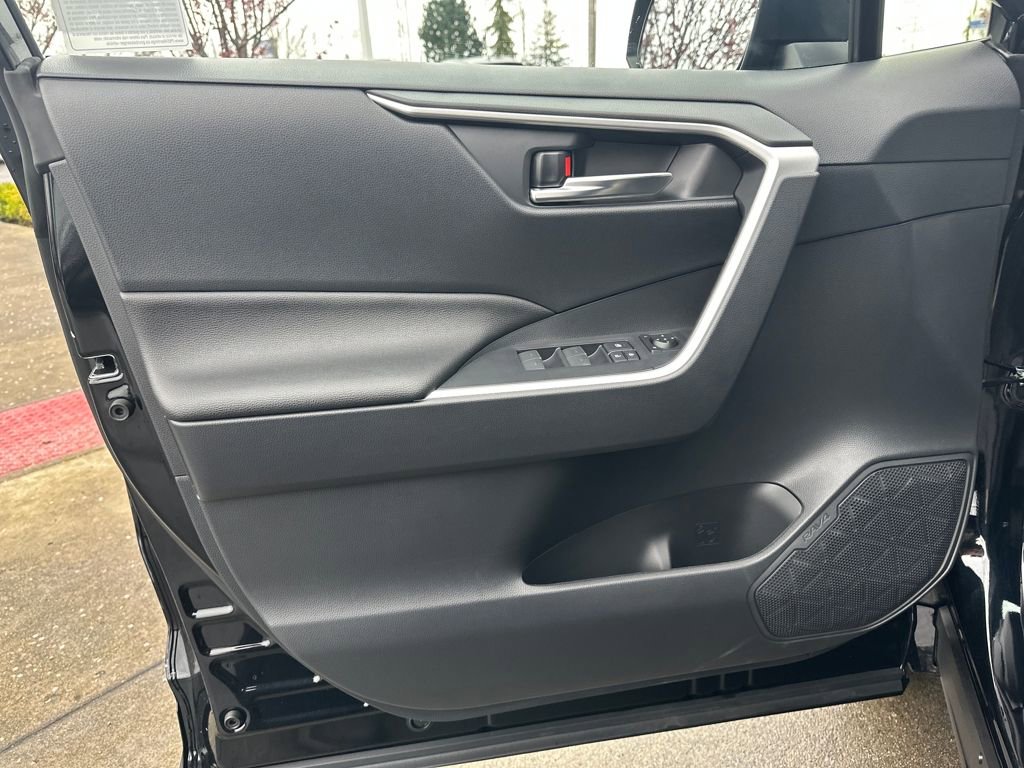Certified 2025 Toyota RAV4 SE image 11