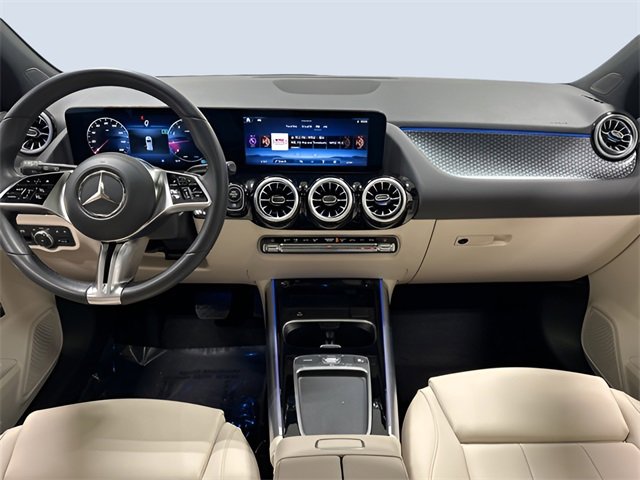 Used 2025 Mercedes-Benz GLA 250 4MATIC image 13