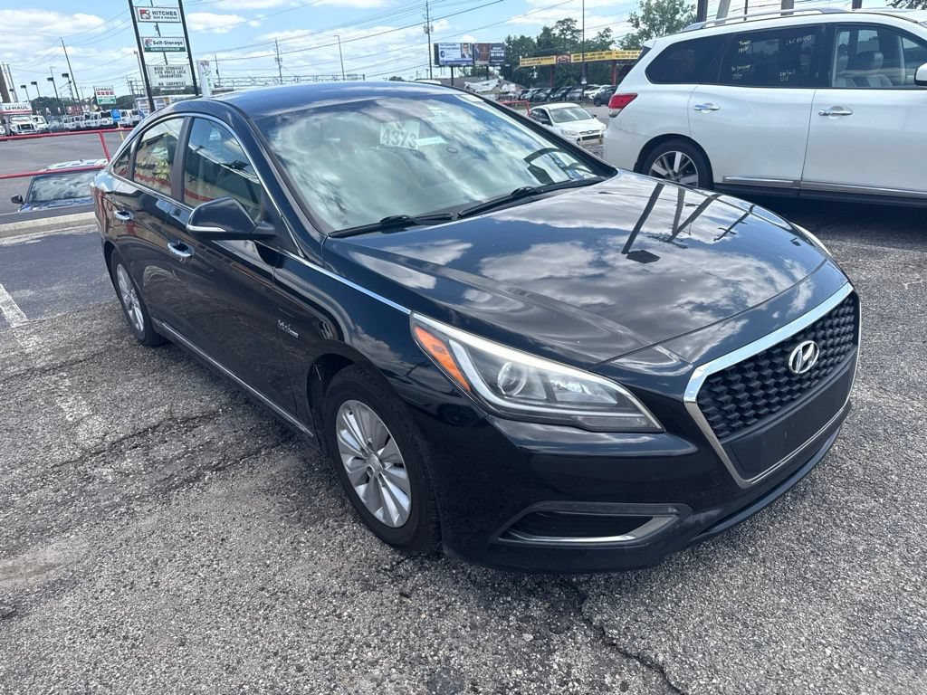Used 2016 Hyundai Sonata SE FWD image 4