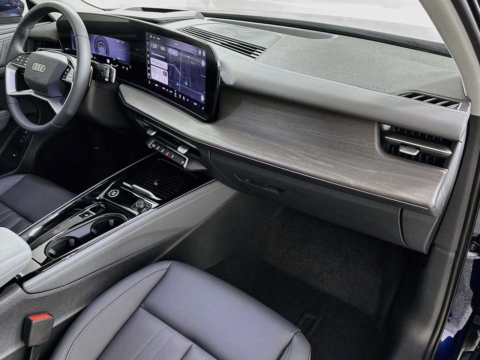 New 2026 Audi Q3 quattro 2.0T AWD/4WD image 28