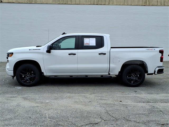 Used 2023 Chevrolet Silverado 1500 Custom w/ Rally Edition image 2