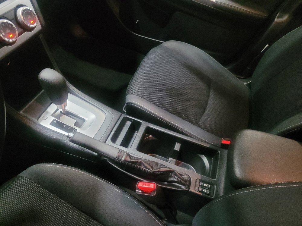 Used 2015 Subaru Crosstrek 2.0i Premium image 26