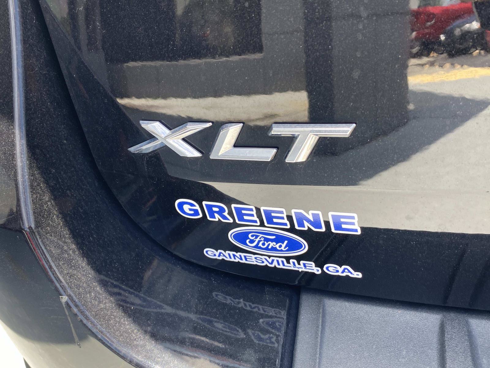 Used 2023 Ford Explorer XLT w/ Equipment Group 202A AWD/4WD image 6