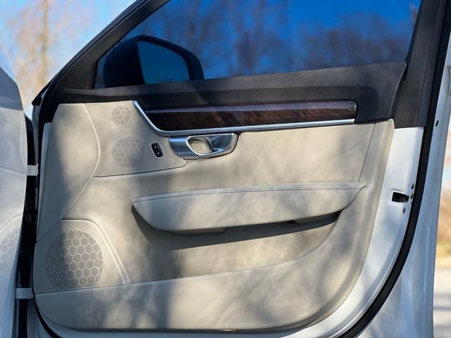 Used 2018 Volvo S90 T5 Momentum w/ Protection Package AWD/4WD image 23