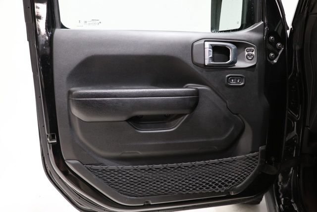 Used 2023 Jeep Wrangler Unlimited w/ Sun & Screen Package AWD/4WD image 20