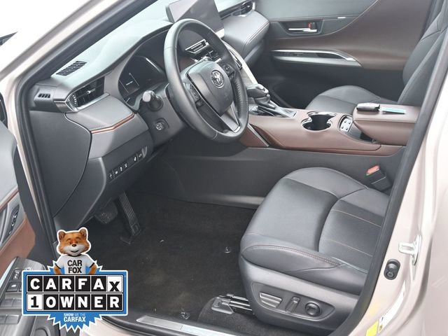 Used 2024 Toyota Venza Limited AWD/4WD image 18