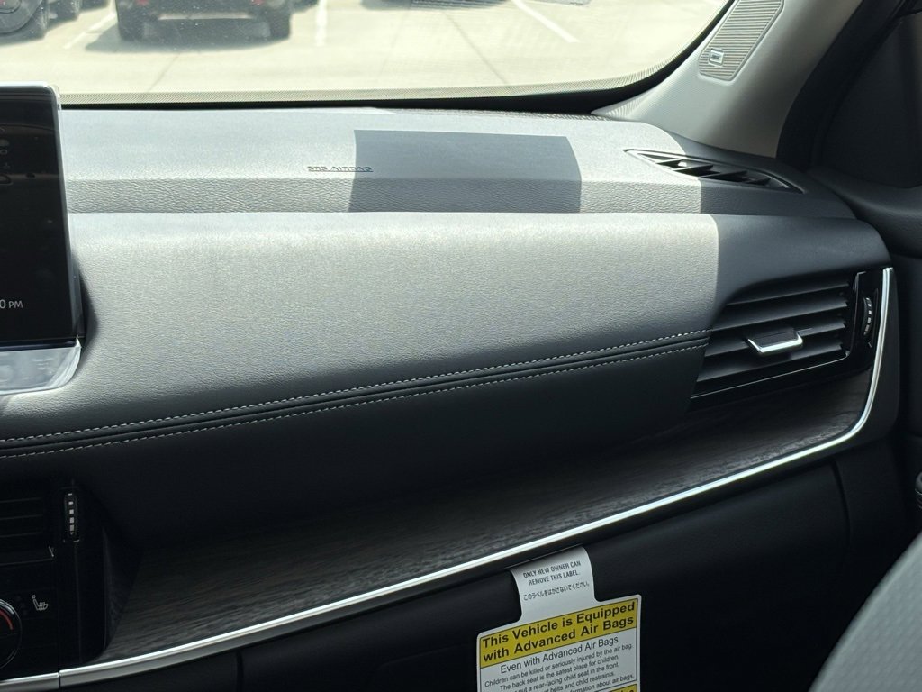 New 2026 Nissan Rogue Platinum w/ Platinum Premium Package image 13