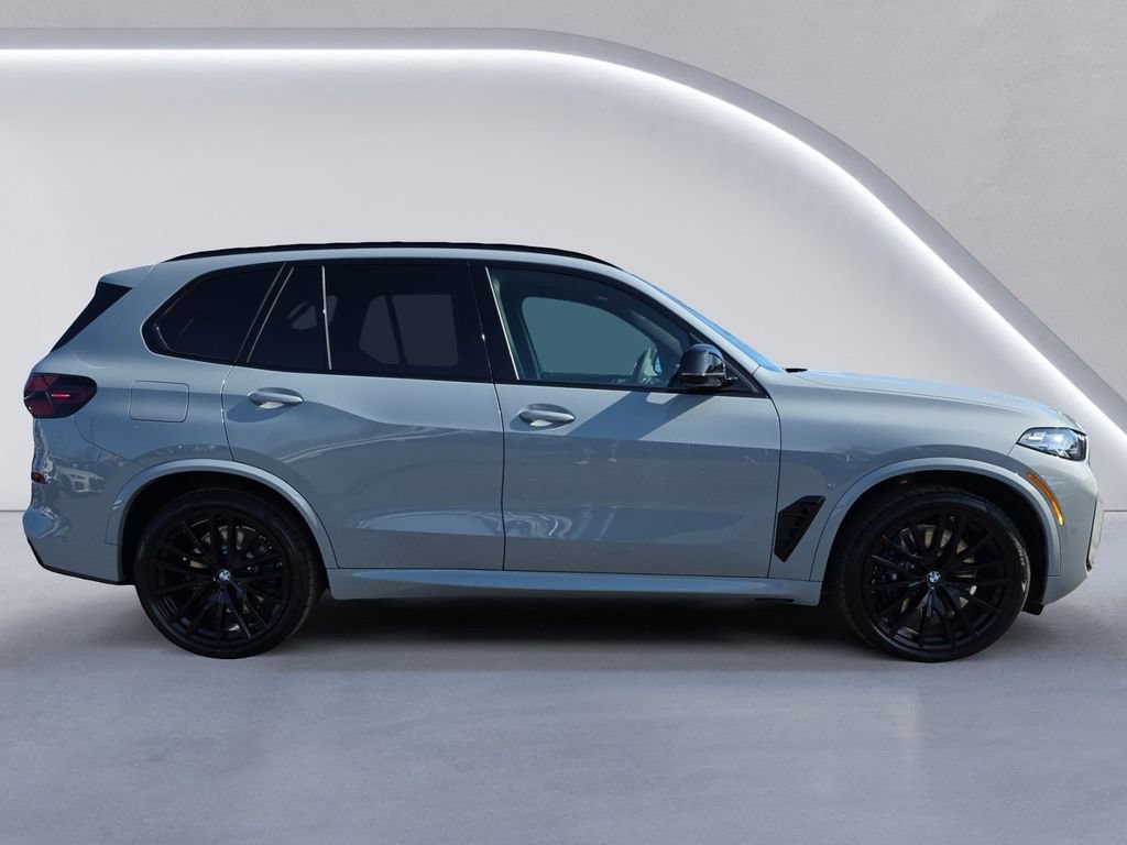 New 2026 BMW X5 M60i AWD/4WD image 3