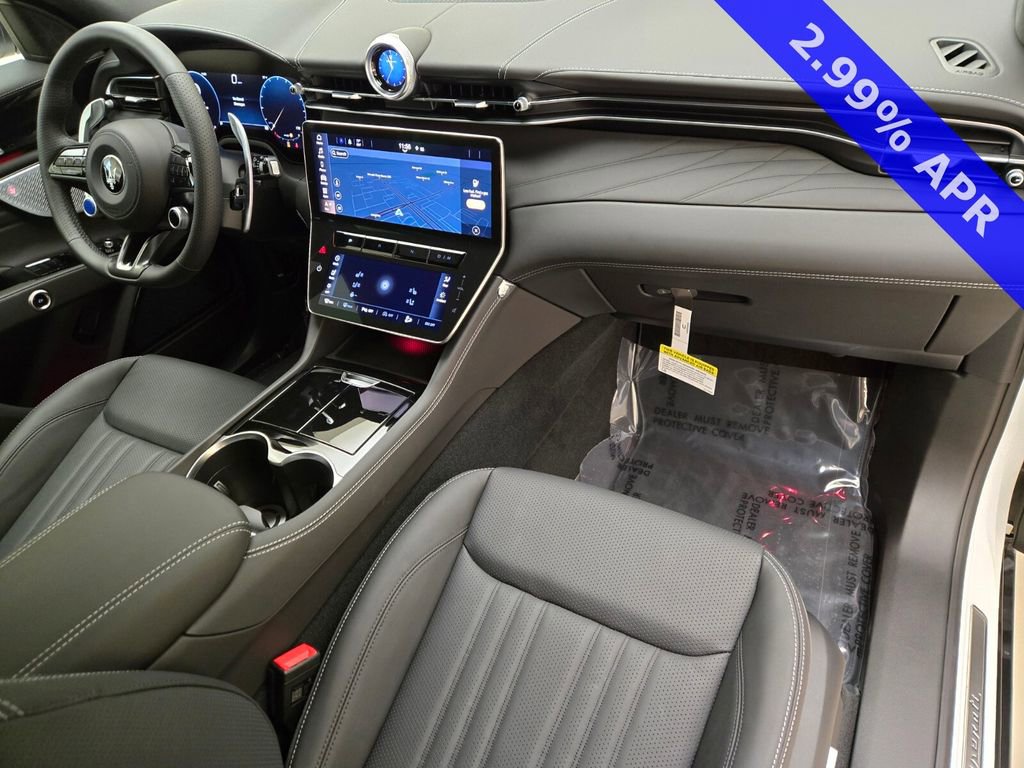 New 2025 Maserati Grecale Modena image 26