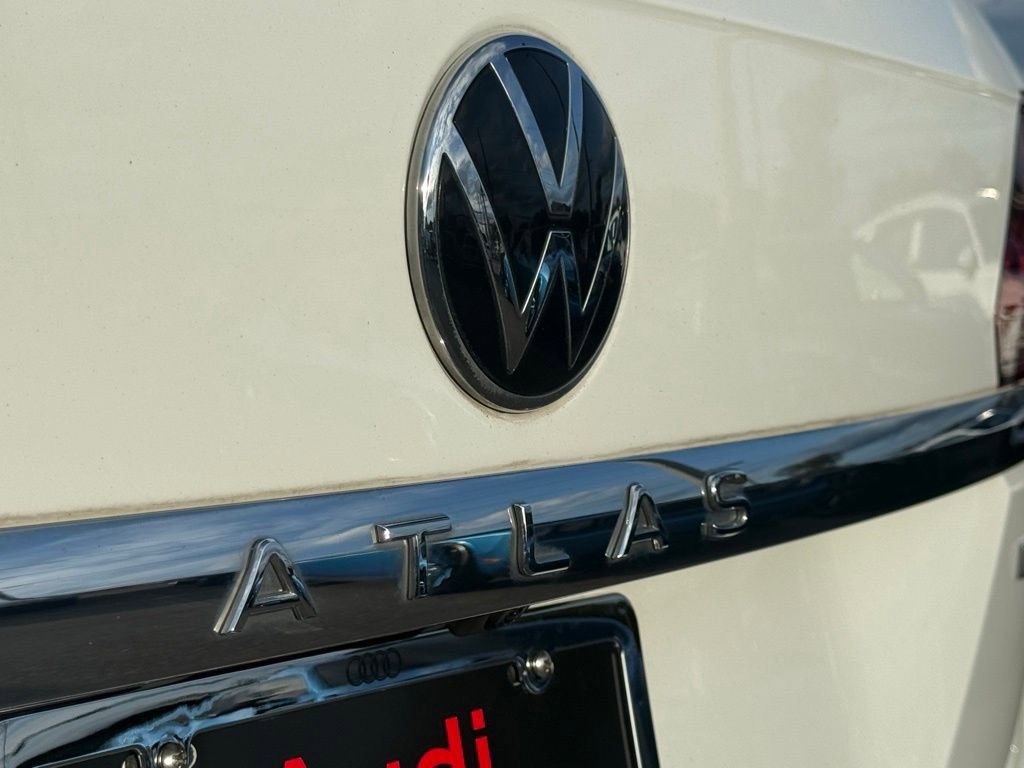 Used 2022 Volkswagen Atlas SEL Premium image 59