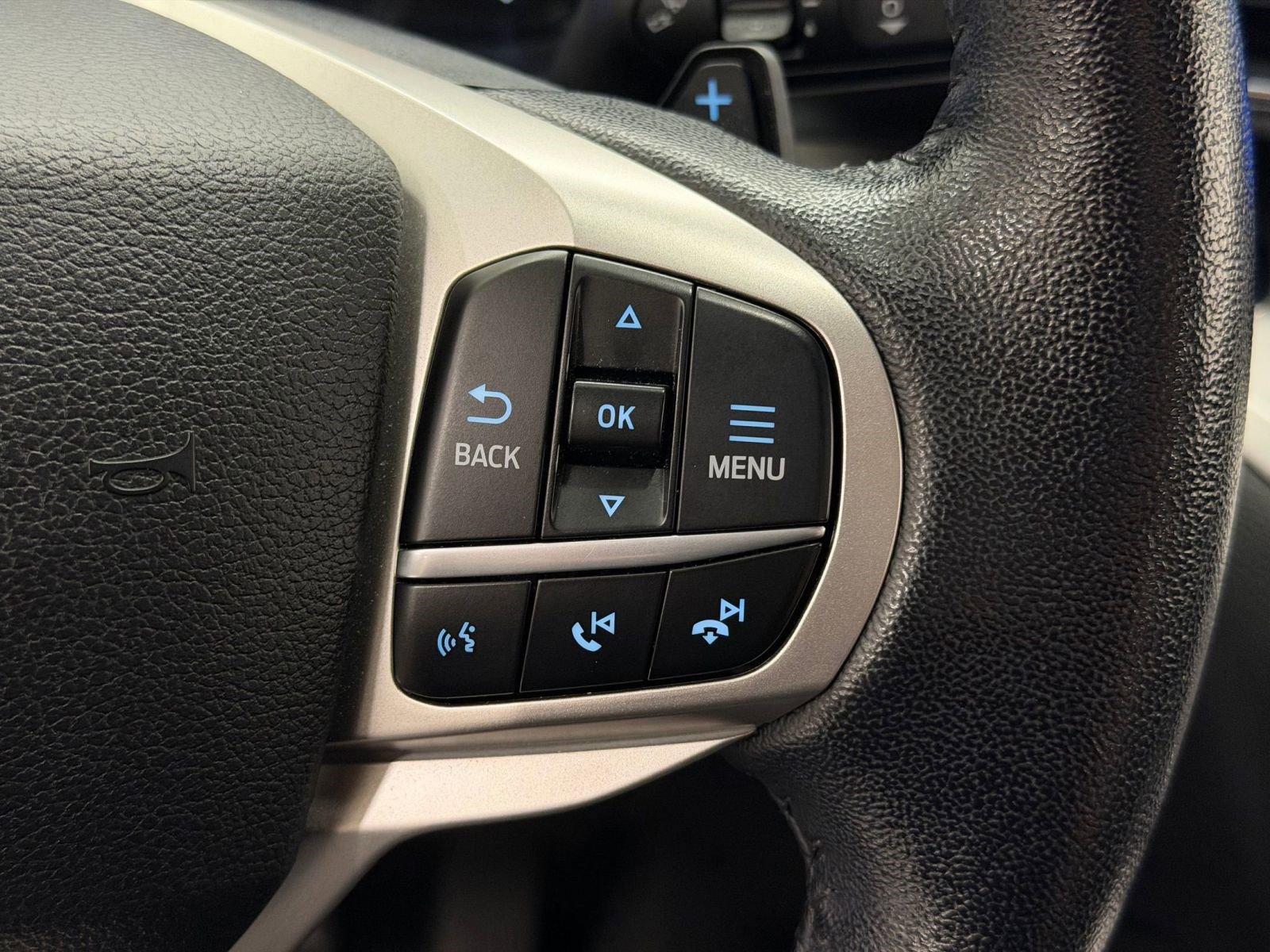 Used 2021 Ford Explorer XLT w/ Equipment Group 202A AWD/4WD image 25